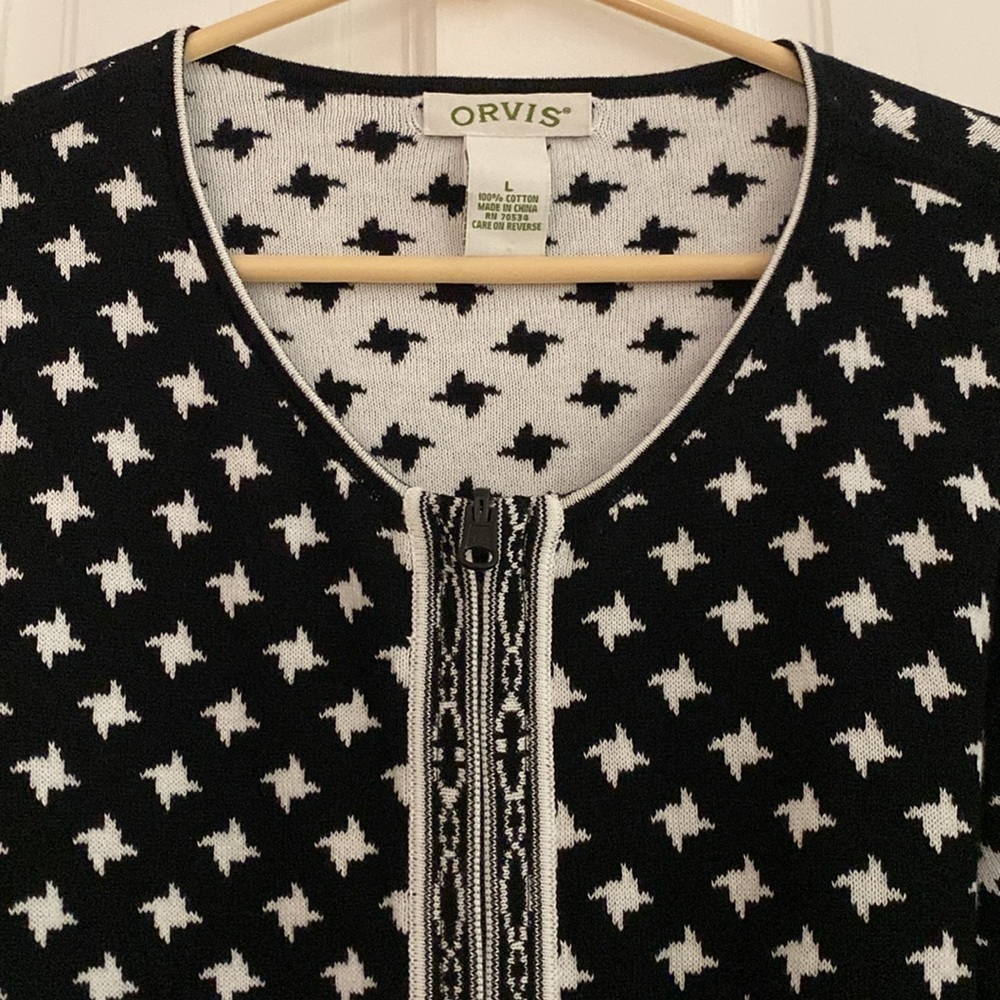 Large nearly new Orvis cardigan with zippered front. - Picture 4 of 5